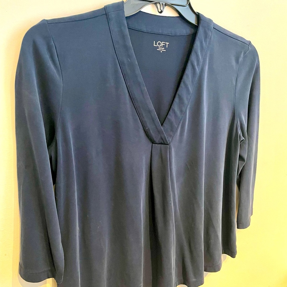 Loft, v-neck blouse in navy blue. Size M